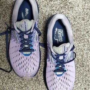 Brooks Glycerin 17 Running Shoes, Size 8,  purple